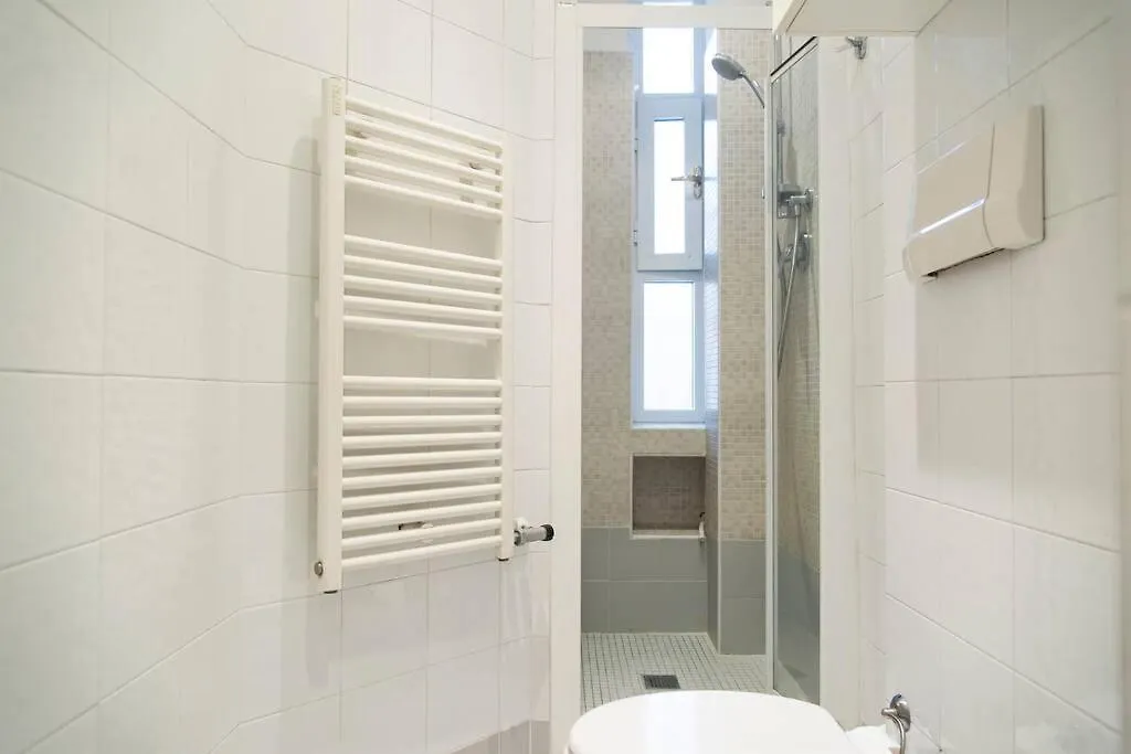 Youhosty - Ranzoni 4 Milan Apartment
