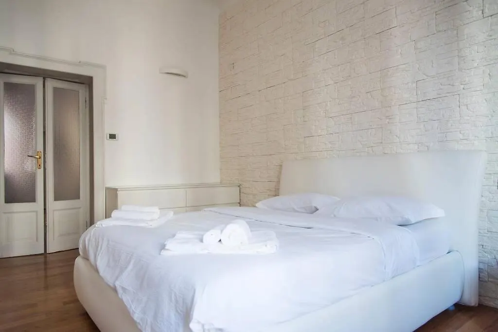 Youhosty - Ranzoni 4 Milan Apartment